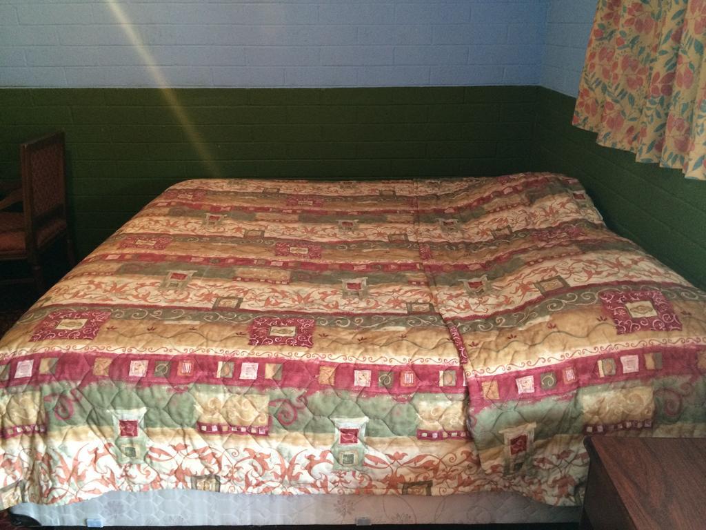 Lido Motel Kingman Room photo
