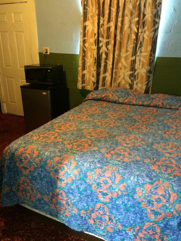 Lido Motel Kingman Room photo